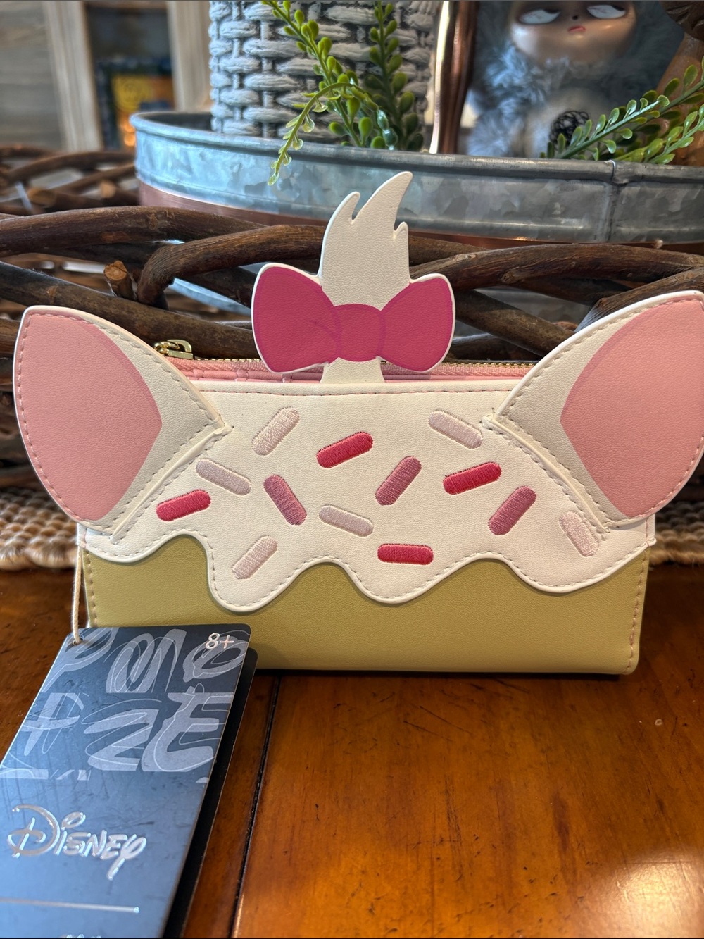 Disney Loungefly Marie Cat. NWT